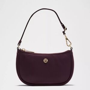 lululemon athletica City Essentials Mini Shoulder Bag Black Plum